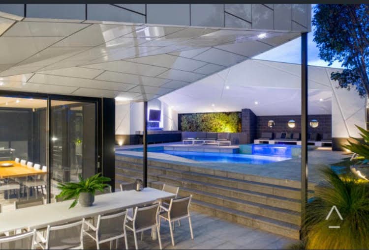 Pool builder in Melbourne eastern suburbs project photo 2